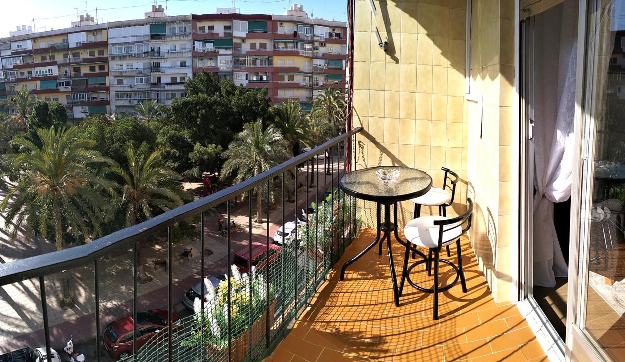 Ricardo Hostal Apartamento 3 Habitaciones Alicante Zewnętrze zdjęcie